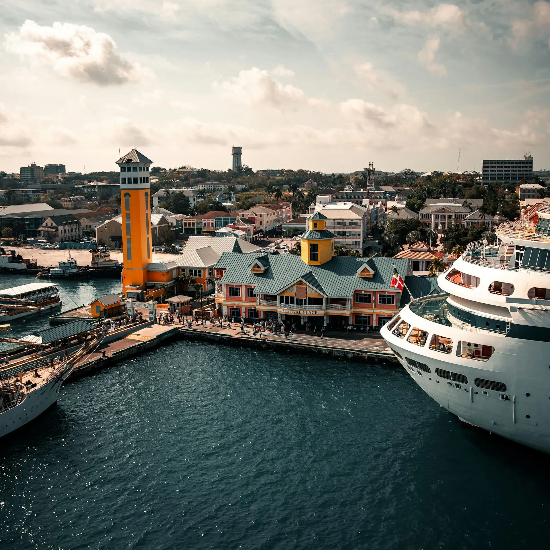 Bahamas eSIM